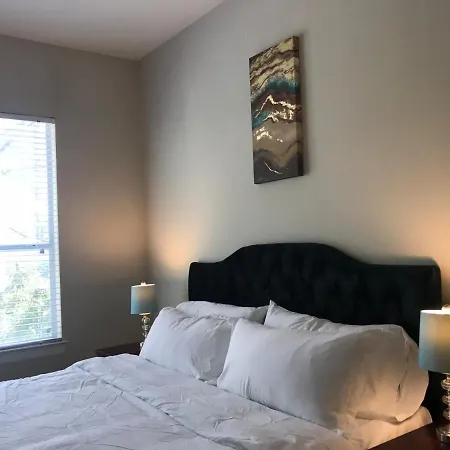 Spacious Furnished Resort Style Apartments Tomball Room photo