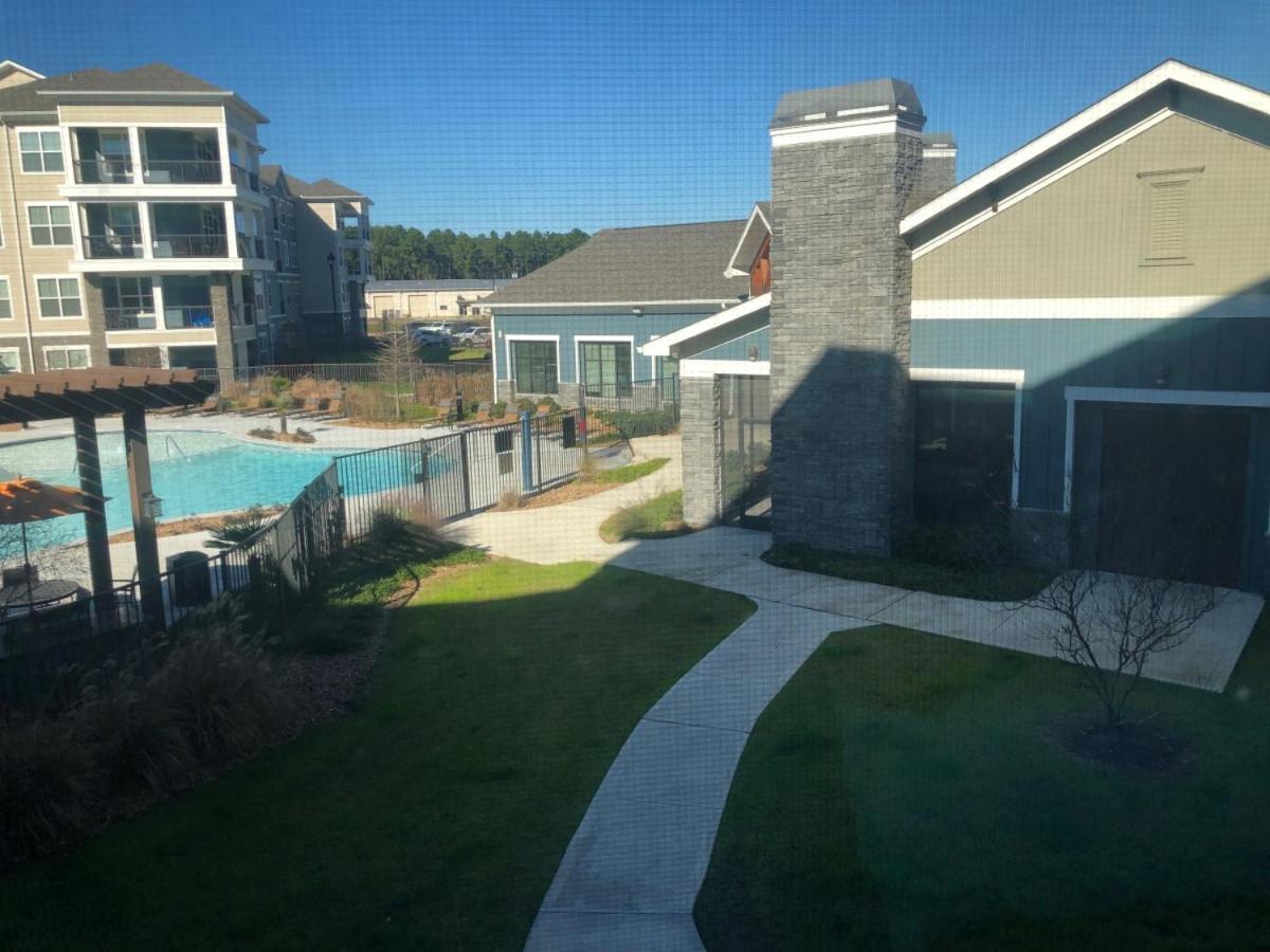 Apartment Spacious Furnished Style Tomball