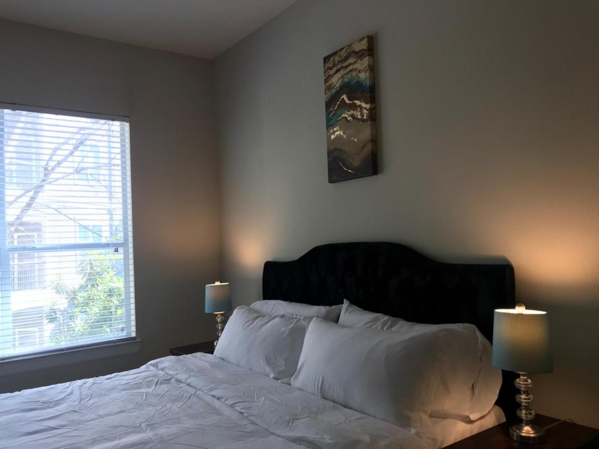 Apartment Spacious Furnished Style Tomball