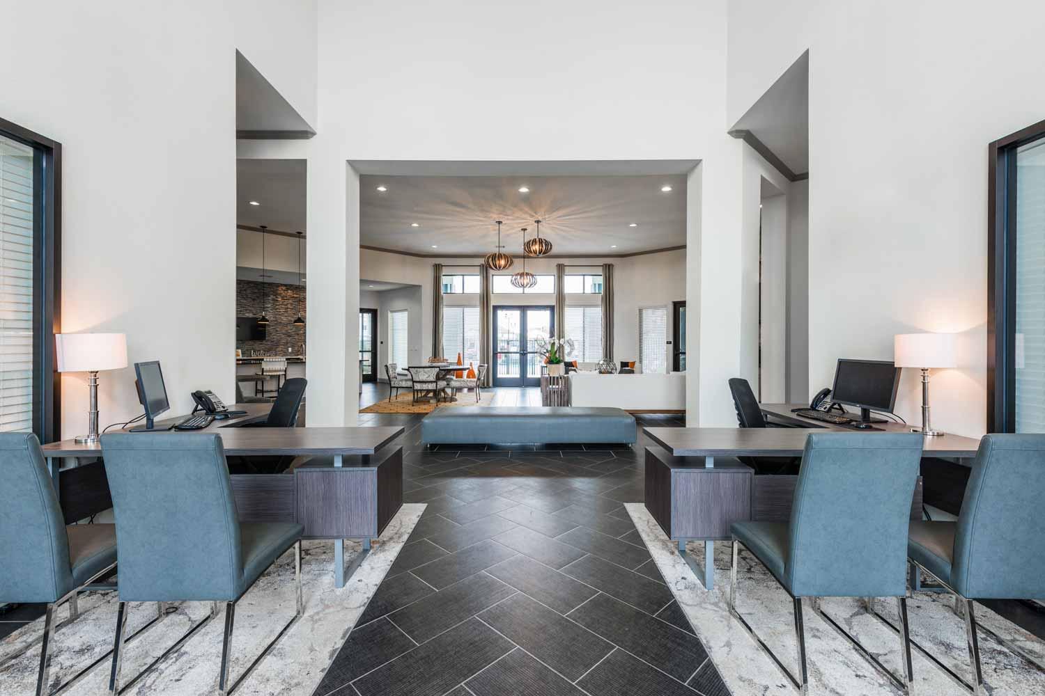Spacious Furnished Style Apartment