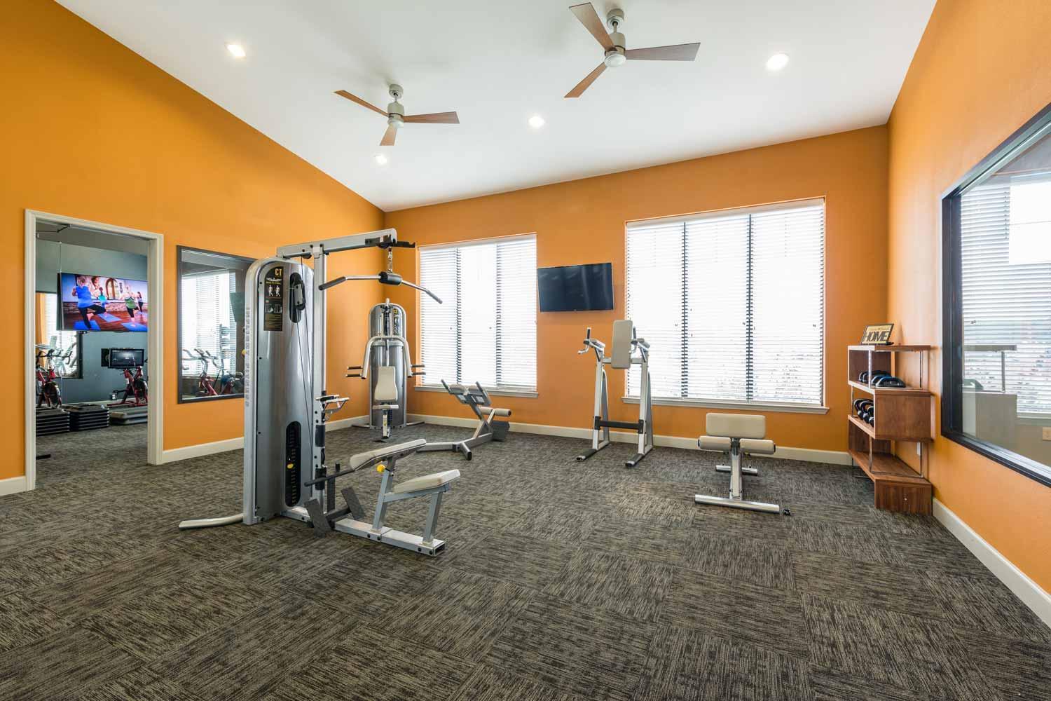 Spacious Furnished Style * Tomball