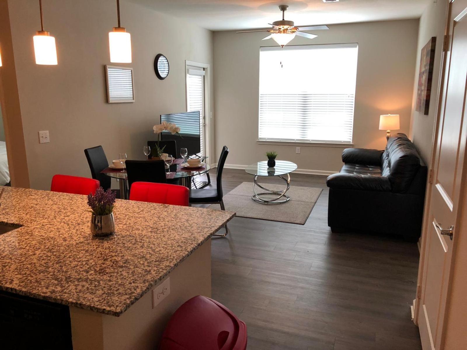 Spacious Furnished Style * Tomball