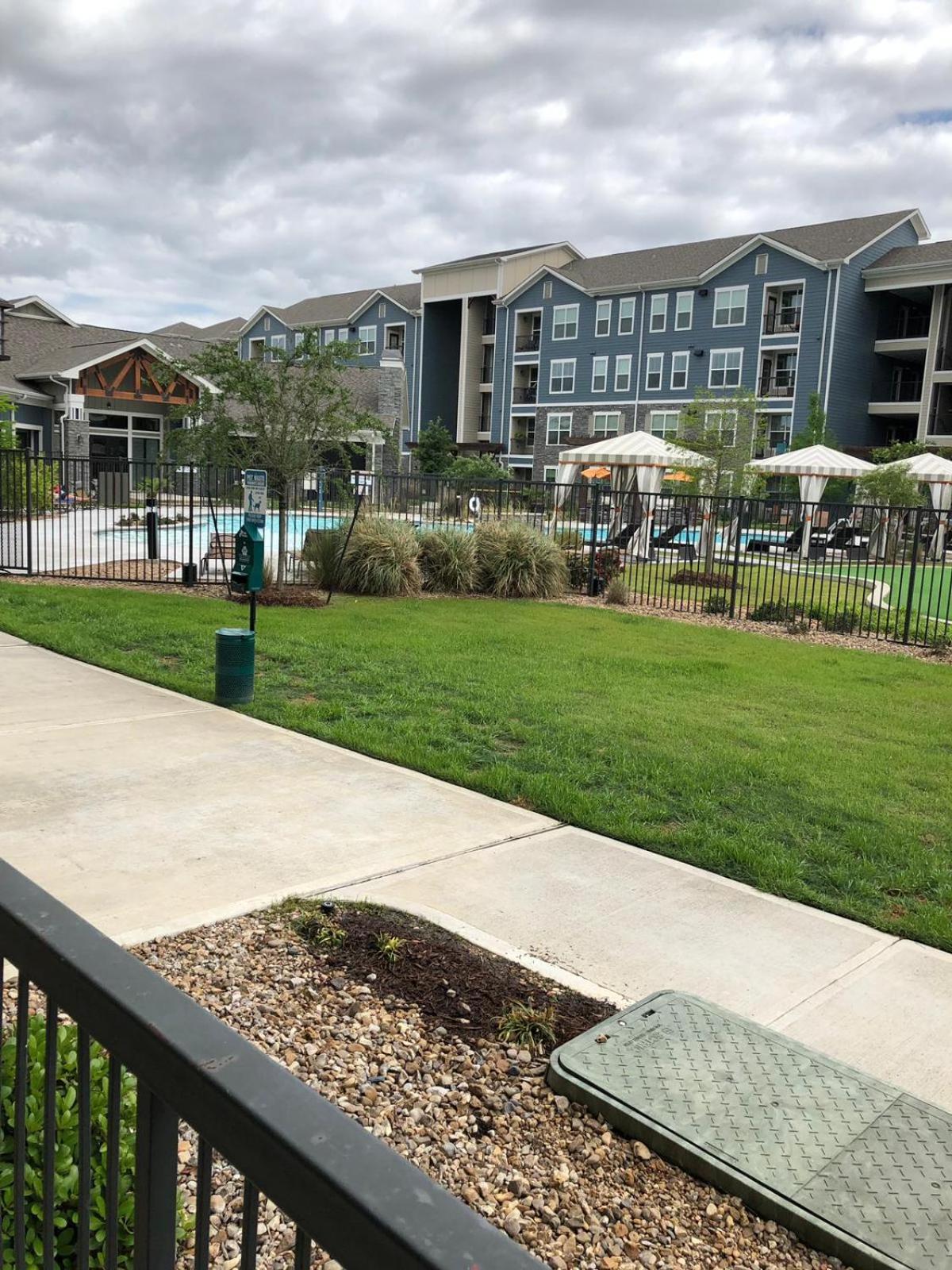 Apartment Spacious Furnished Style Tomball